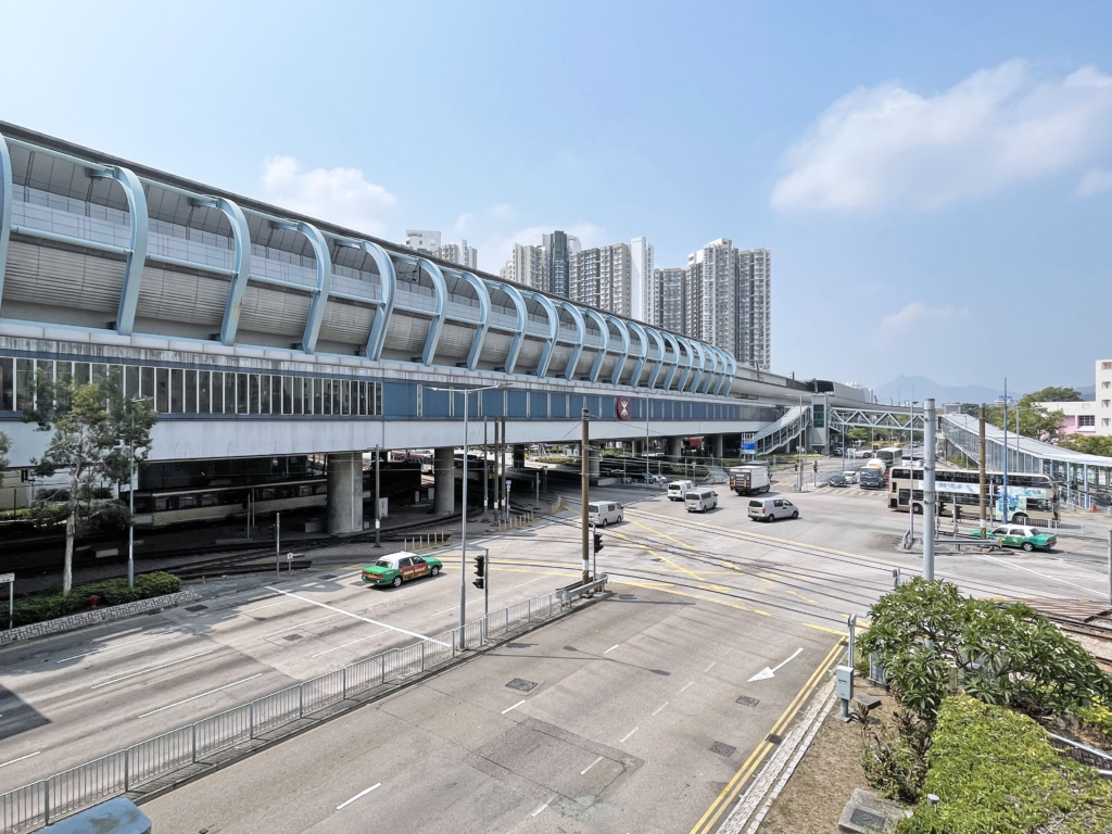 天水圍住邊最方便?(天水圍市中心 vs 邊緣村落)生活成本與通勤比較 3 Tin Shui Wai Station 尊上物業
