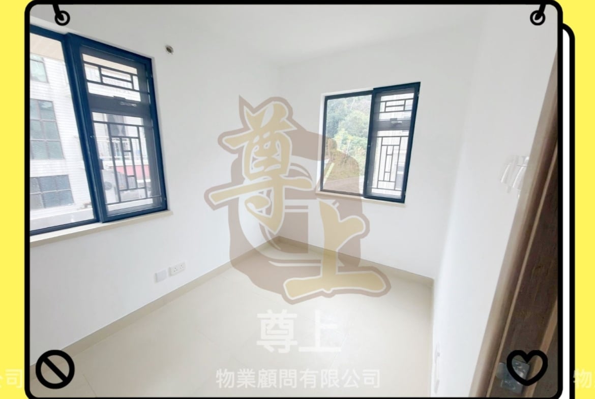 水澗石•全新泊兩車•低層2房 &ndash; 尊上物業顧問有限公司 - 專注元朗、天水圍及屯門村屋地產代理